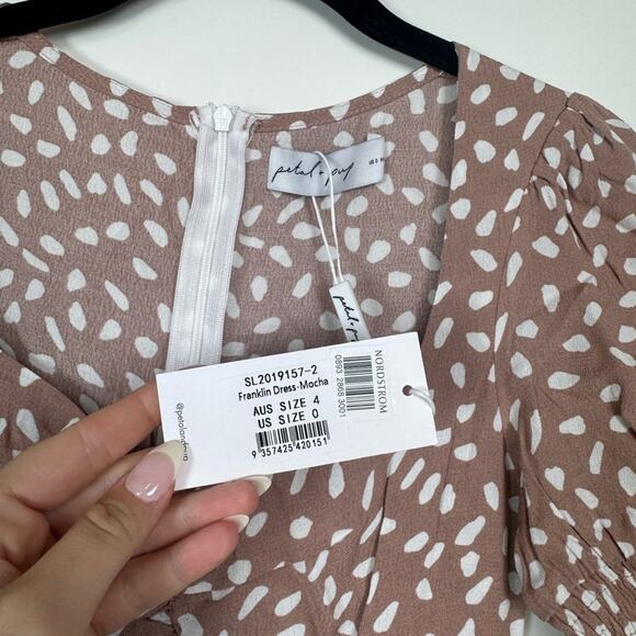 Petal & Pup FRANKLIN DRESS Short Sleeve Midi - MOCHA Size 0/XS NWT - Picture 6 of 9